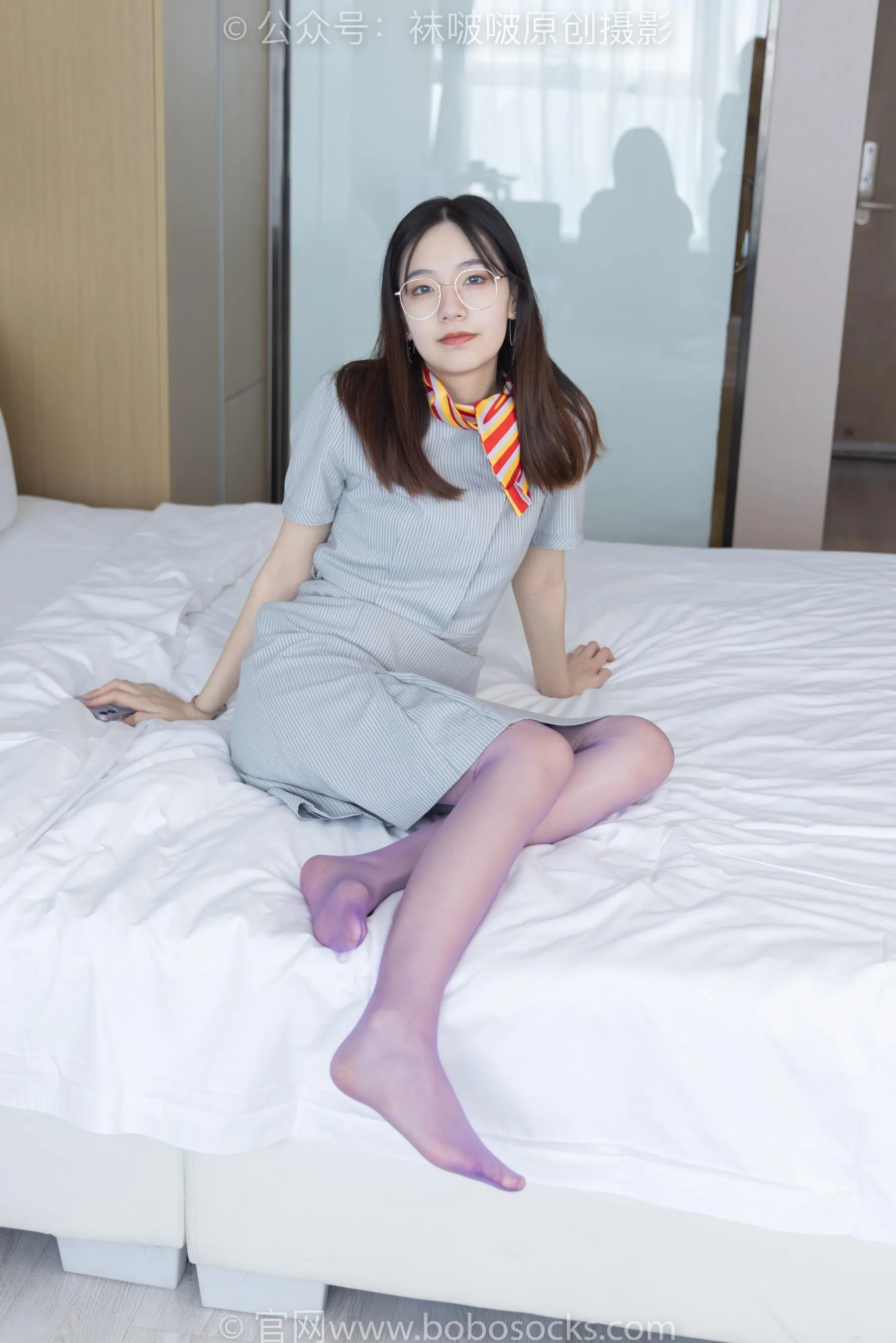 [BoBoSocks袜啵啵]NO.205 小甜豆-白色高跟鞋、紫色油亮丝袜 [87P]插图5